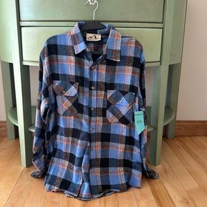 NWT American Outback men’s Flannel M